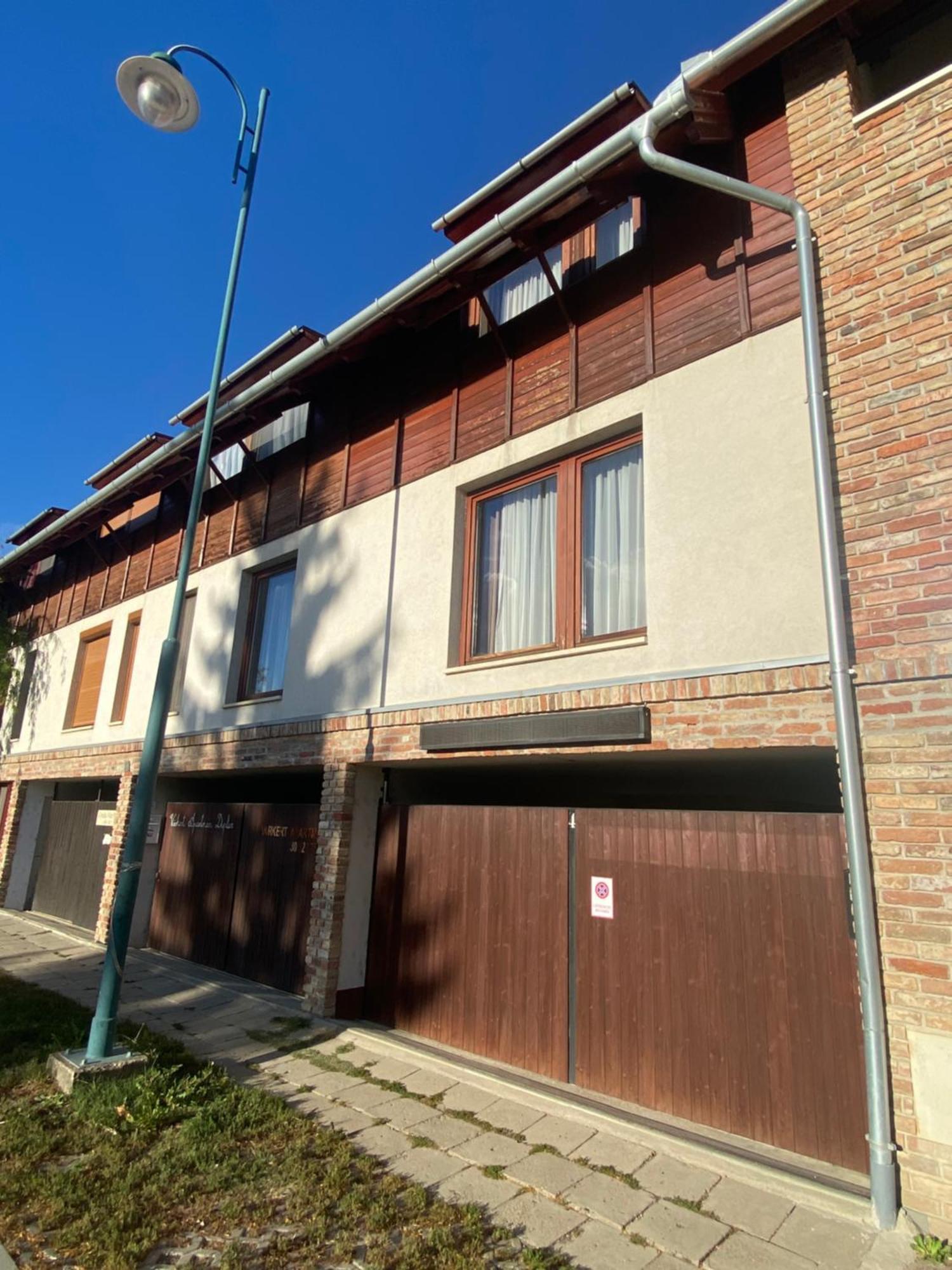 Angyal Apartman Дьюла Экстерьер фото