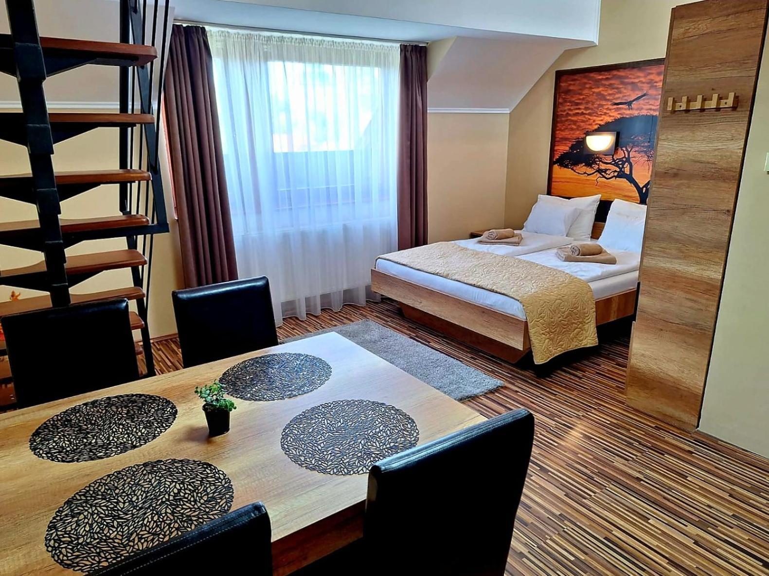 Angyal Apartman Дьюла Экстерьер фото